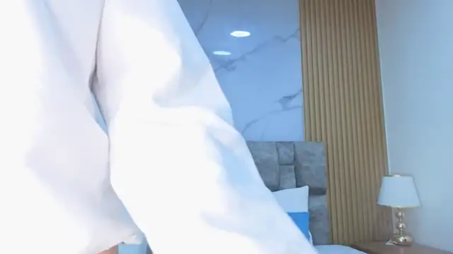 Snapshot of angel__kiss chatting on 02.12.26 angel kiss online show from 02.12.26