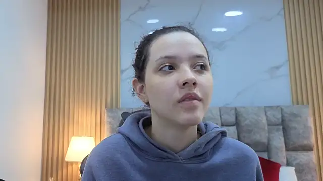 Snapshot of angel__kiss chatting on 02.22.26 angel kiss online show from 02.22.26