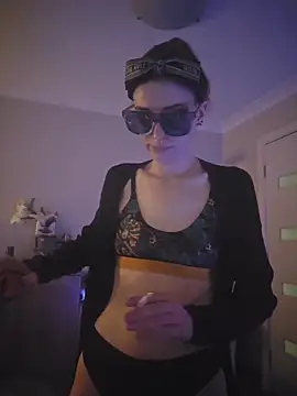 Snapshot of lonely_Cosplay_chick chatting on 11.07.25 lonely Cosplay chick online show from 11.07.25