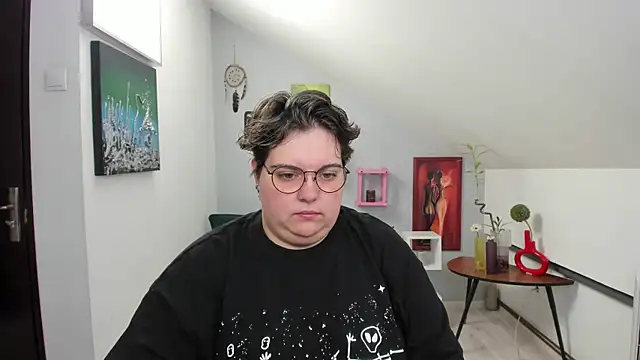 IvyRhodes online show from 10.06.25