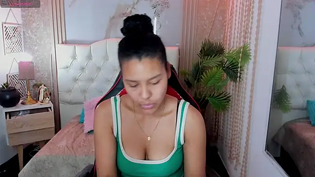 AriaVega online show from 03.29.26