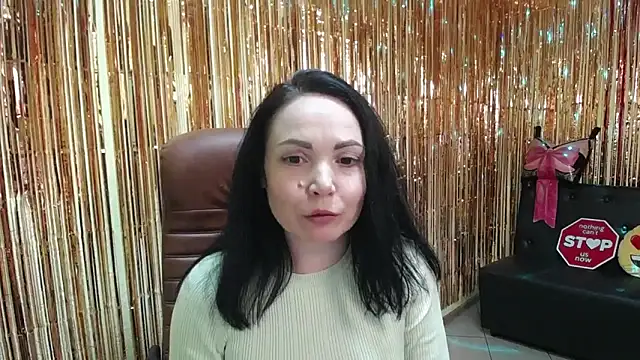 JosefinaWelpo online show from 10.07.25