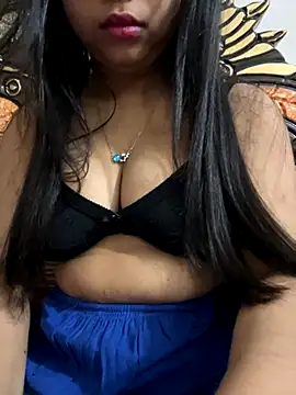 Snapshot of babbydoll-03 chatting on 11.08.25 babbydoll-03 online show from 11.08.25