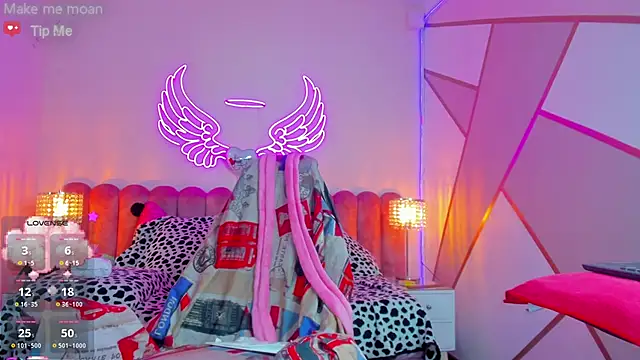 Snapshot of madisson_121 chatting on 11.05.25 madisson 121 online show from 11.05.25