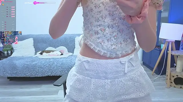 xAlisontiny online show from 12.01.25