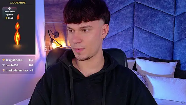 LiamThunder05  online show from 10.29.25