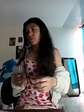 caramel doll   online show from 10.10.25