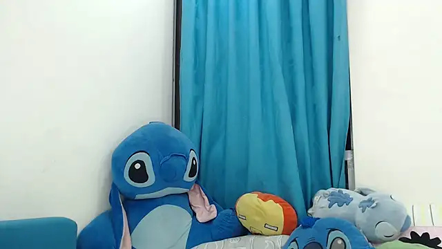 caramel doll   online show from 05.27.26