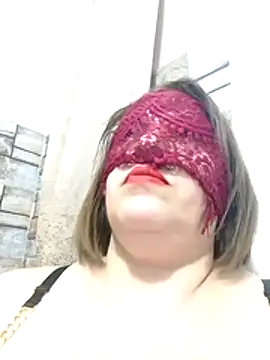 Snapshot of -Sonbola chatting on 11.11.25 -Sonbola online show from 11.11.25