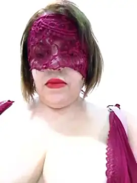 Snapshot of -Sonbola chatting on 11.15.25 -Sonbola online show from 11.15.25