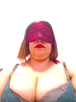 Snapshot of -Sonbola chatting on 12.04.25 -Sonbola online show from 12.04.25