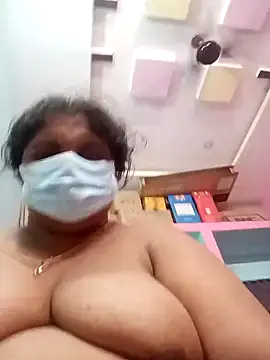 Snapshot of supcpl chatting on 10.07.25 supcpl online show from 10.07.25