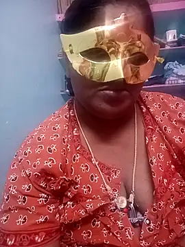 Snapshot of supcpl chatting on 11.08.25 supcpl online show from 11.08.25