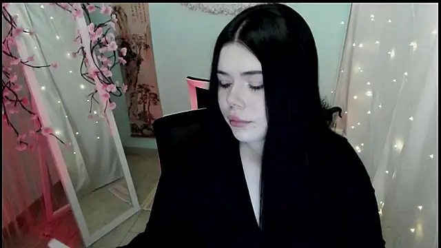 Mona Esty online show from 03.24.26