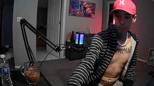 Snapshot of Michigan9000 chatting on 10.11.25 Michigan9000 online show from 10.11.25