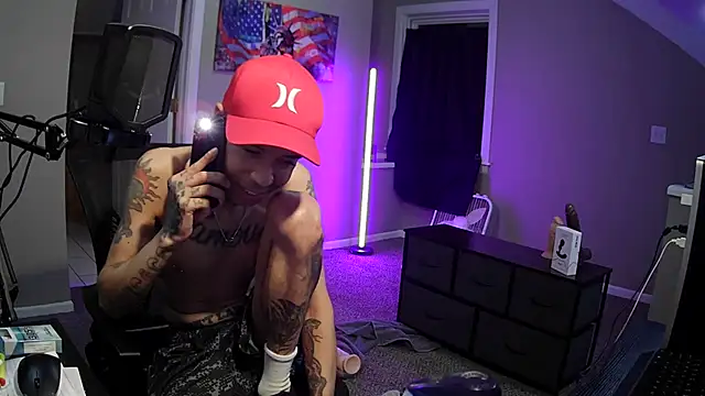 Snapshot of Michigan9000 chatting on 10.18.25 Michigan9000 online show from 10.18.25