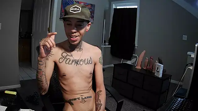 Snapshot of Michigan9000 chatting on 10.18.25 Michigan9000 online show from 10.18.25