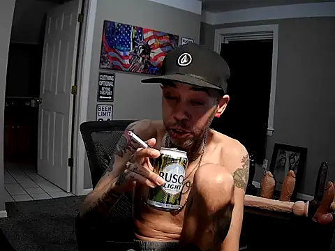 Snapshot of Michigan9000 chatting on 10.22.25 Michigan9000 online show from 10.22.25