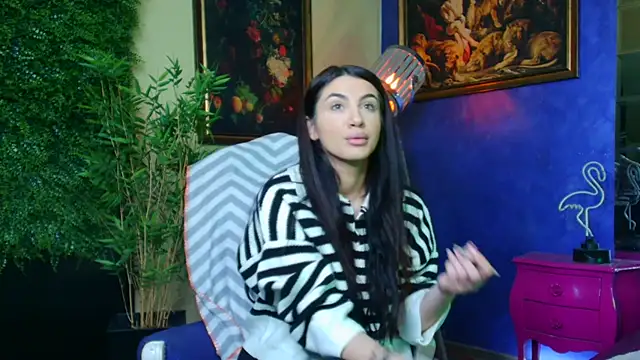 Snapshot of nicolepalmer chatting on 10.30.25 nicolepalmer online show from 10.30.25