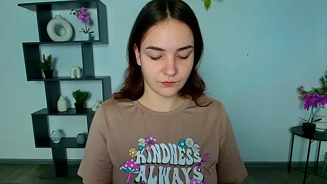 OliviaMontgommery online show from 11.19.25