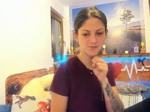 Snapshot of anissawhitenss chatting on 10.17.25 anissawhitenss online show from 10.17.25