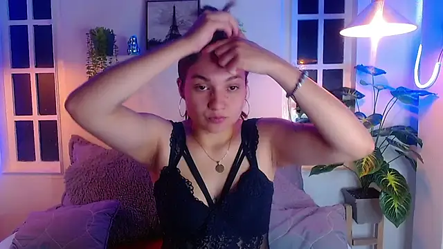 Viollet C online show from 10.20.25