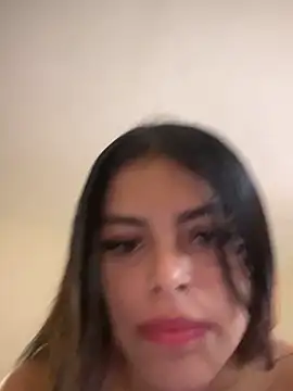 Snapshot of Kamila_HORNY69 chatting on 10.19.25 Kamila HORNY69 online show from 10.19.25