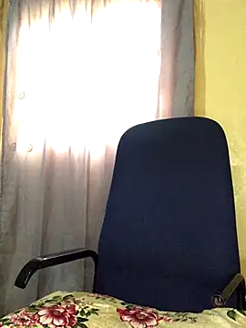 Snapshot of BarbioTheEmpressXxxxx chatting on 11.17.25 BarbioTheEmpressXxxxx online show from 11.17.25