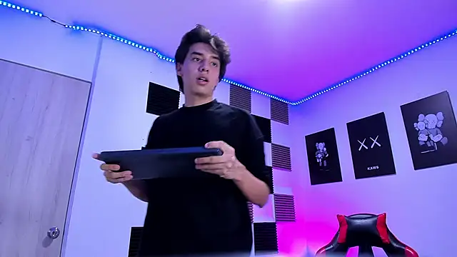 jeycobb online show from 04.07.26