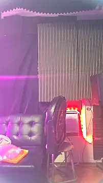 Snapshot of sloppypapi chatting on 10.12.25 sloppypapi online show from 10.12.25