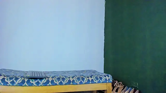 Velourmuse online show from 11.25.25