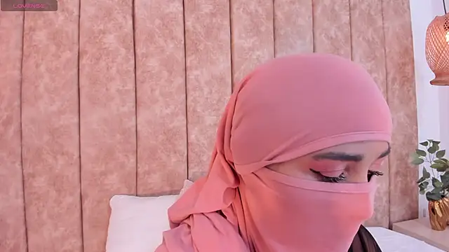  alishaa c online show from 10.22.25