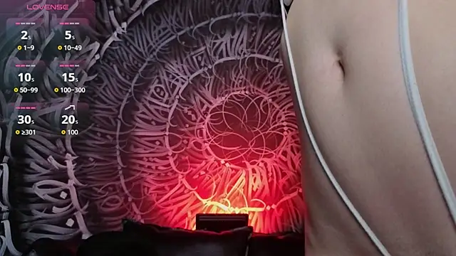 dahlia darkwood online show from 02.04.26