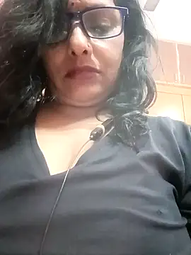 Snapshot of SAMAYRA23 chatting on 11.05.25 SAMAYRA23 online show from 11.05.25