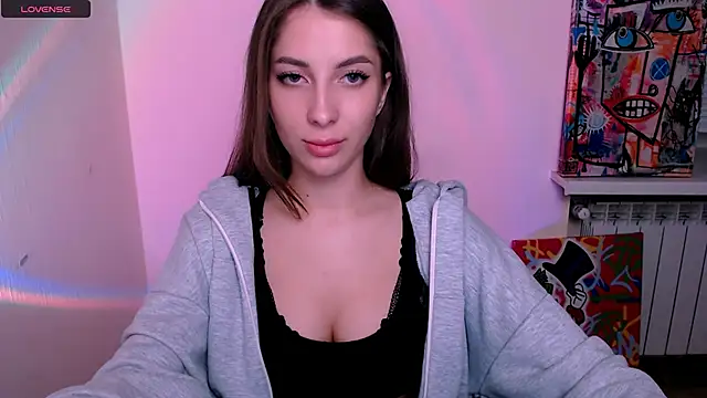 Snapshot of _OlivkaSexy chatting on 05.15.26 OlivkaSexy online show from 05.15.26