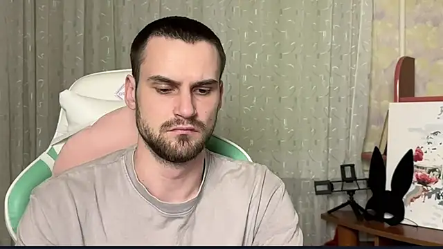 Iveraan online show from 11.08.25