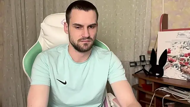 Iveraan online show from 11.09.25