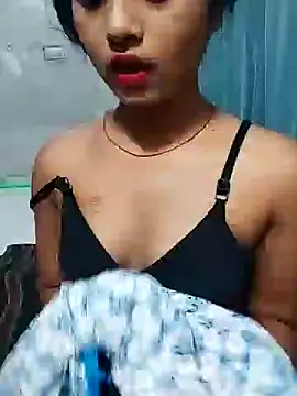 Snapshot of Saniya_Doll chatting on 10.15.25 Saniya Doll online show from 10.15.25