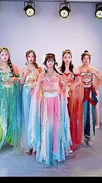 HuangGuan-888 online show from 10.04.25