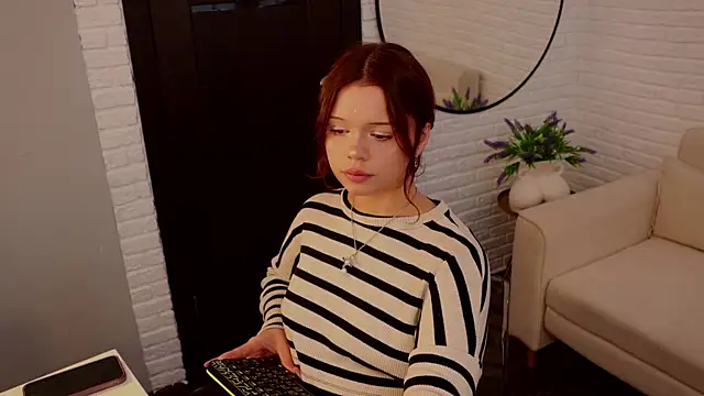 Sarah babyyy online show from 10.06.25