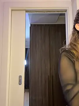 AvaMaddisson online show from 02.12.26