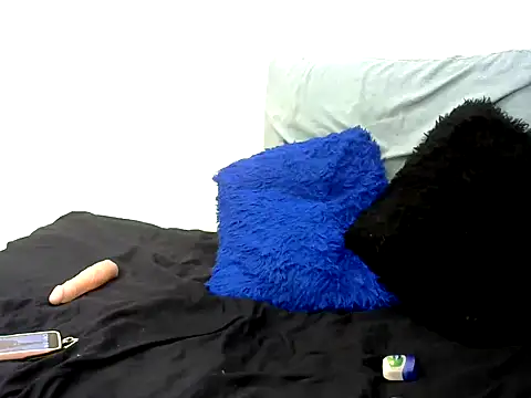 DarkLaddy online show from 10.21.25