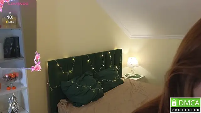 Eileen Burton online show from 12.21.25