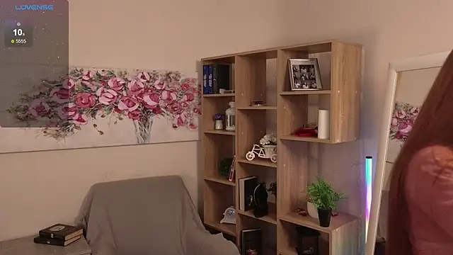 Eileen Burton online show from 04.12.26