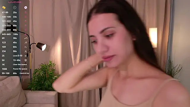 Playful Lia online show from 12.20.25