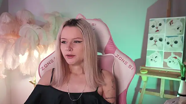 Celeste eyes0n online show from 11.01.25