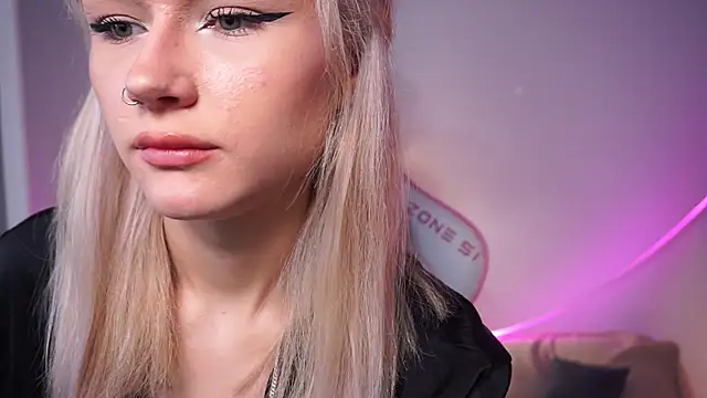 Celeste eyes0n online show from 11.15.25