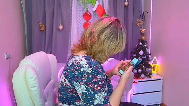 VestaWoody online show from 01.05.26