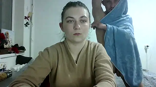 Twolatte1520 online show from 04.24.26