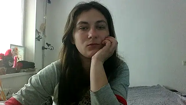 Snapshot of Twolatte1520 chatting on 06.04.26 Twolatte1520 online show from 06.04.26
